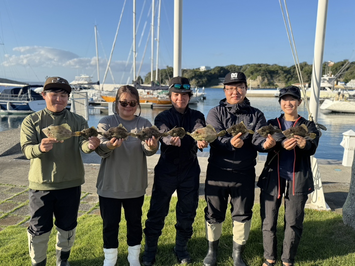 小網代湾沖でカワハギ爆釣です！！